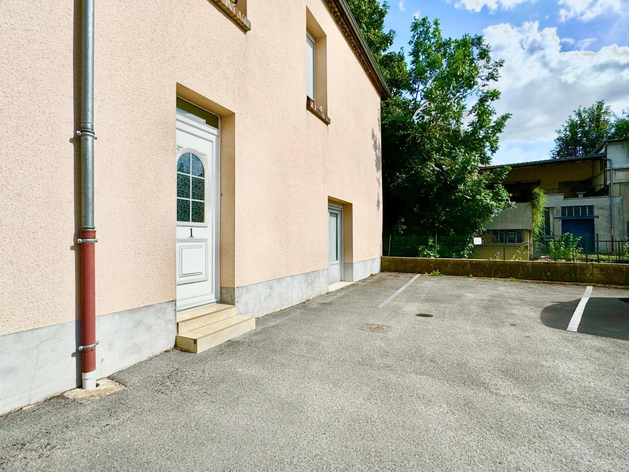Le Cubry : Appart Hyper-Centre Avec Une Place De Parking Épernay Zewnętrze zdjęcie